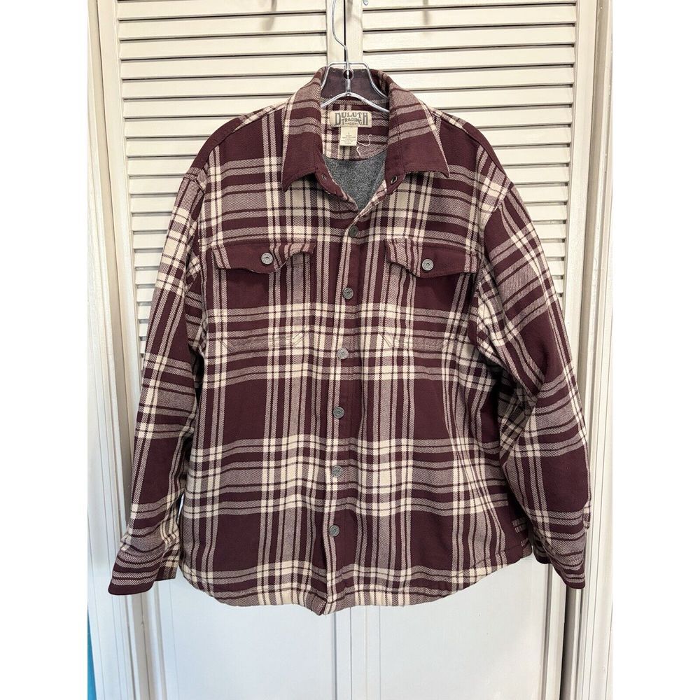 Duluth Burgundy/Cream Plaid Button Up Flannel Jacket Size Large‎ Fleece Lined